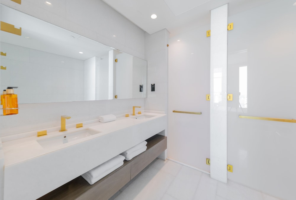 EDEN'S Homes & Villas - FIVE Residences