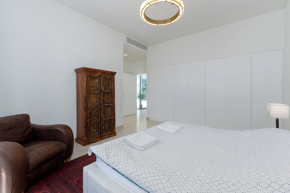 Al Zorah Villa - Mint Stay