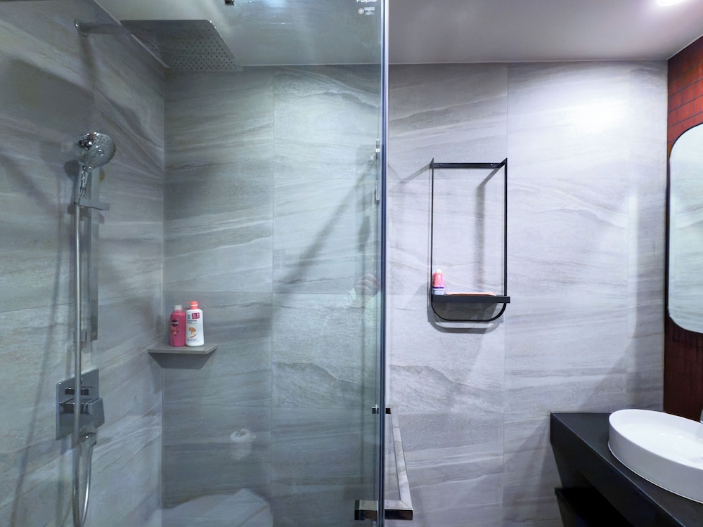 Luxury 2 Bed Room Sea View With Large Bath Tub In Balcony