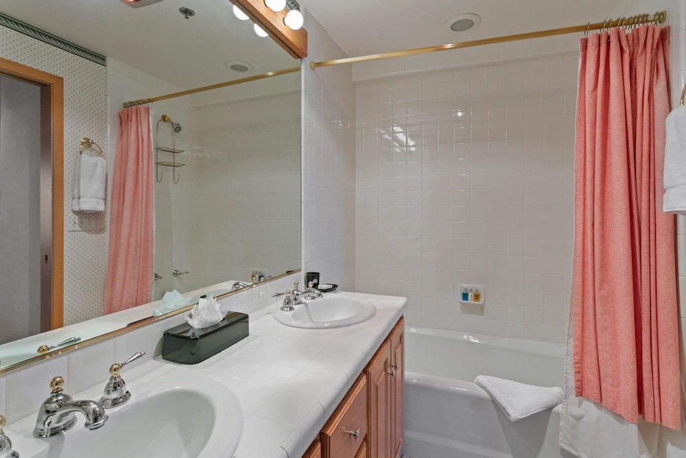 Stag Lodge at Deer Valley Resort - Three Bedroom Residence with Spa #5 3 Condo