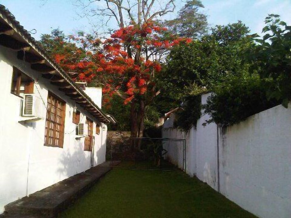 Casa Colonial Bed And Breakfast
