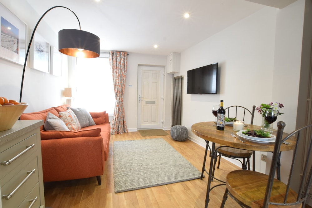 53 Tern Cottage, Aldeburgh