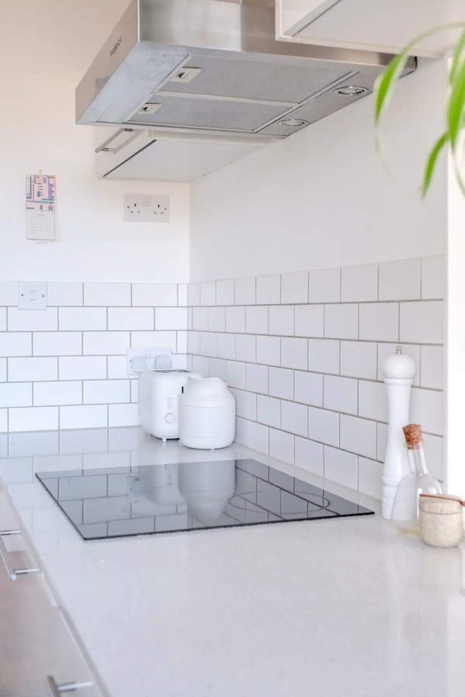 Peaceful 2 Bedroom Flat With Roof Terrace - Hackney