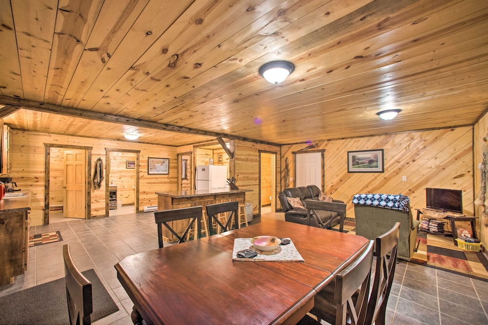 Rural Powersville Retreat w/ Lake Access & Porch!