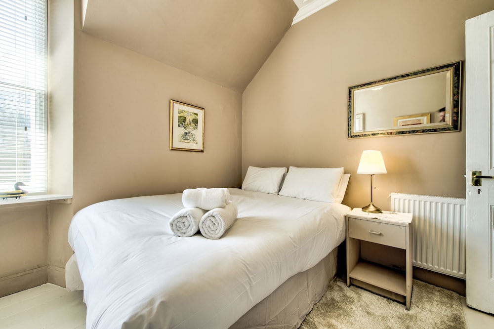 JOIVY Famous St. Mary's Street Old Town Apartment view 4