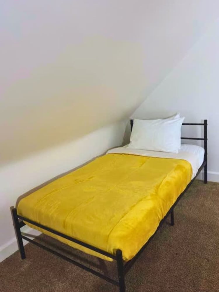 Short North Convention King Bed Parking Free