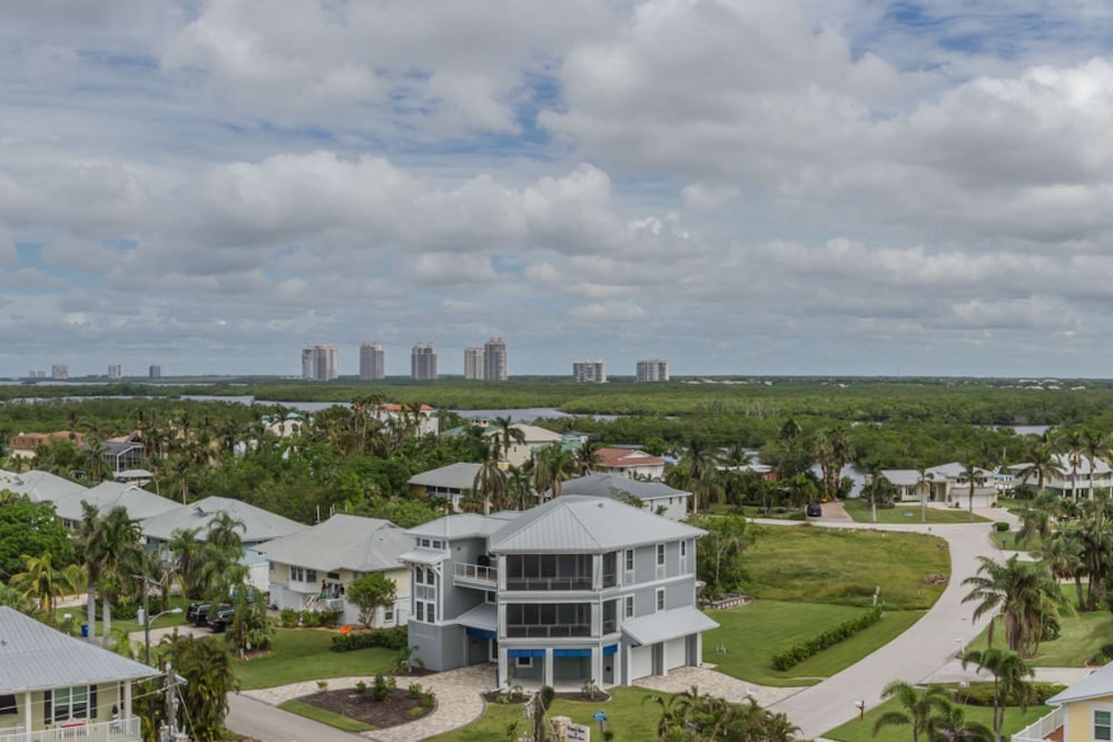 Beach & Tennis 1803 view 5