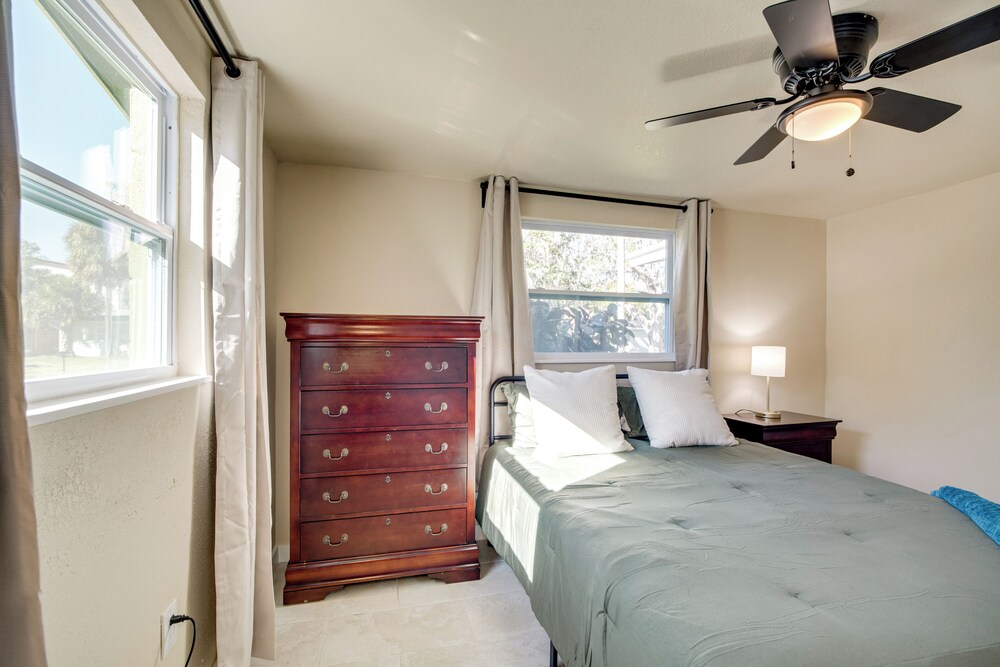 2 Mi to Gulf! Pet-friendly Home in New Port Richey