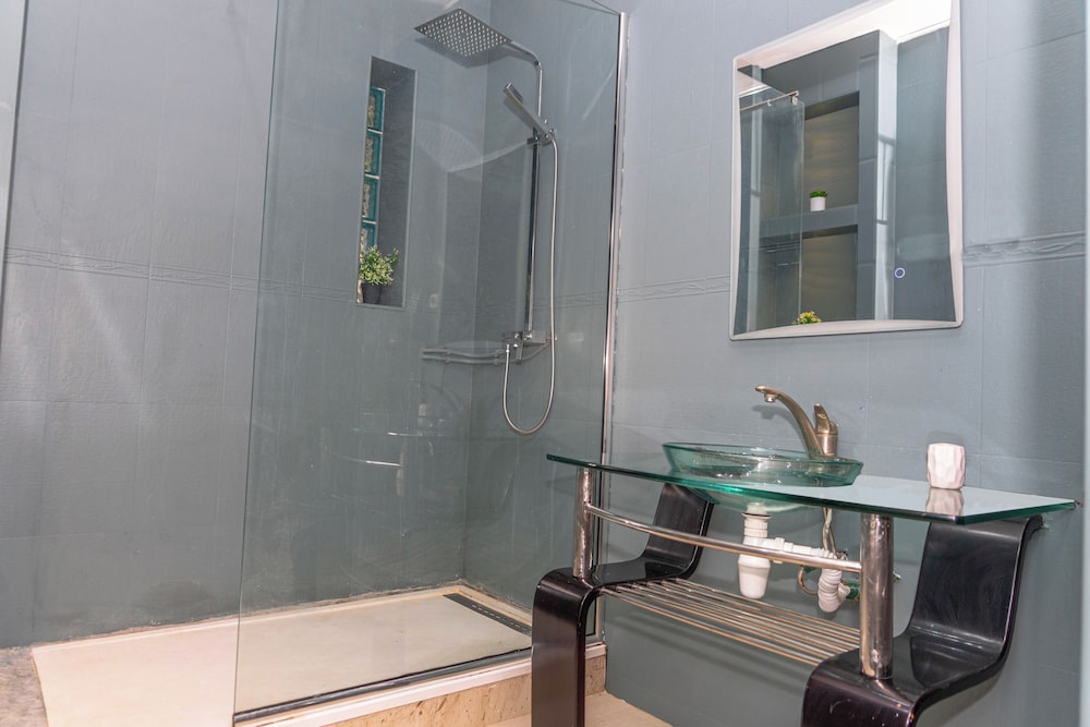 Charmant Appartement au Cœur d'Hydra