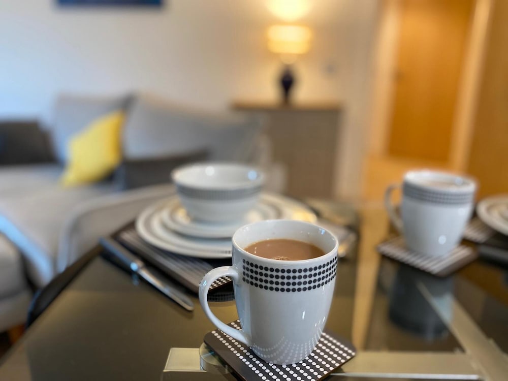 321 Alpha House a Centrally Located Apartment Within the City view 4