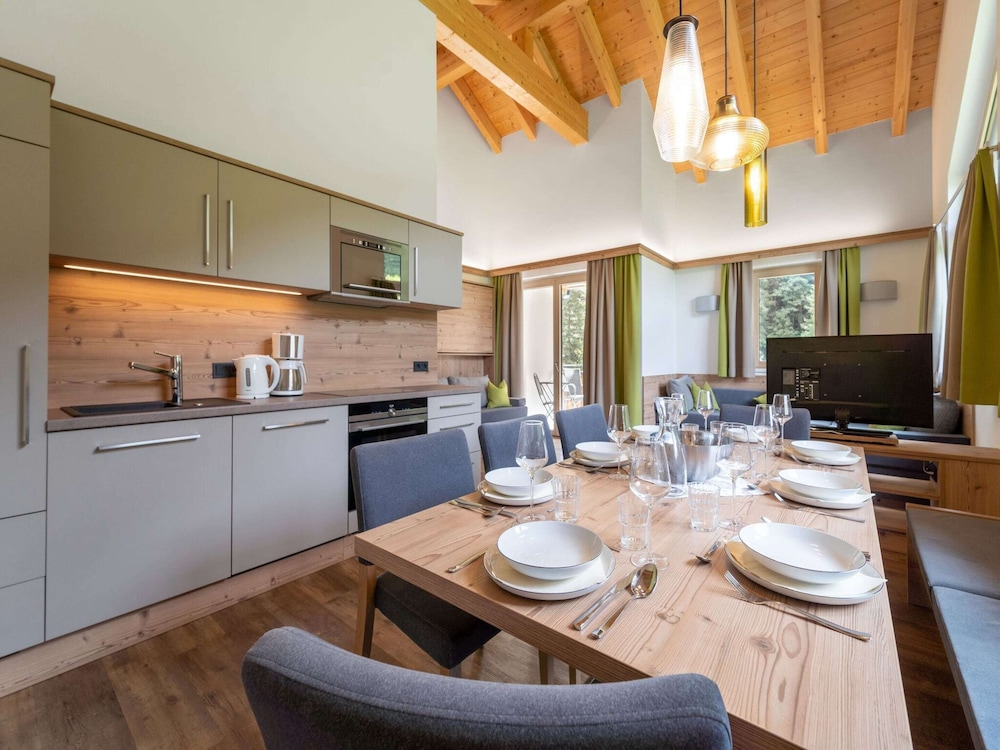 Luxury Chalet in Saalbach-hinterglemm With Sauna
