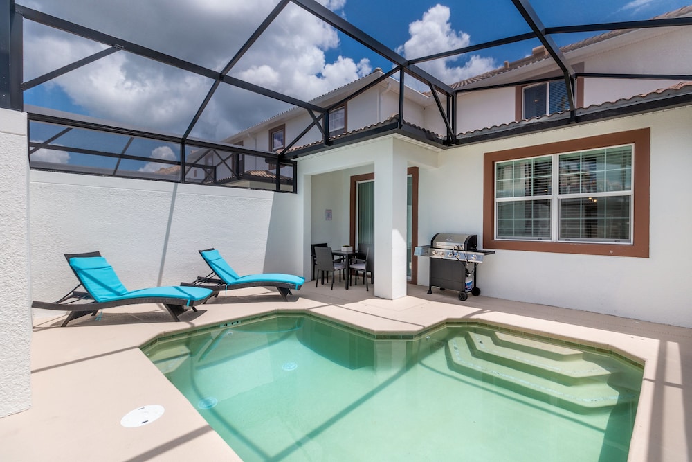 Storey Lake 4955 - Image 2