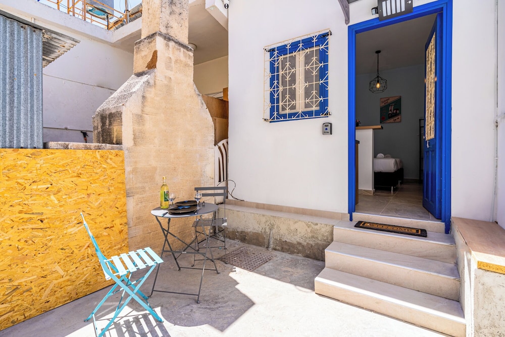 Simba Studio in Larnaca & Terrace