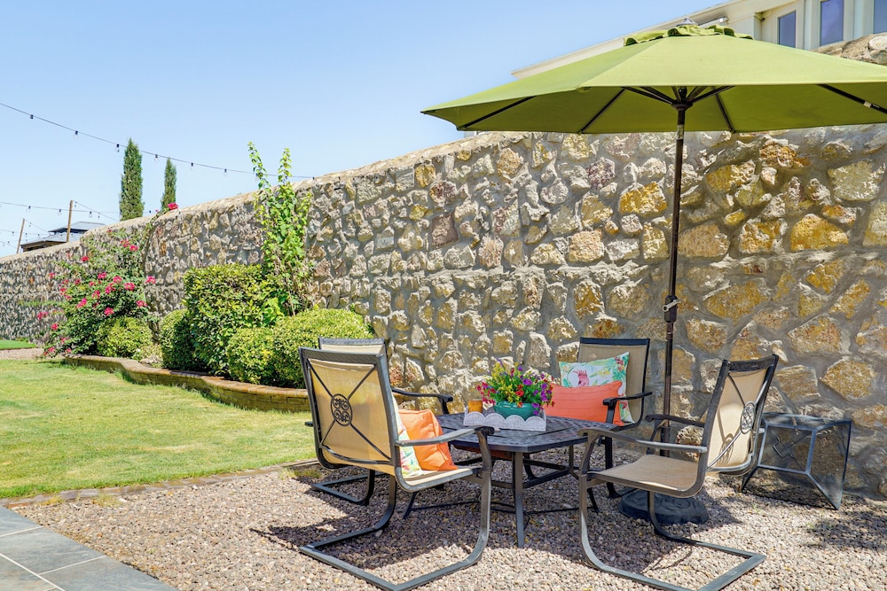 Family-friendly El Paso Home: Hike, Shop & Explore