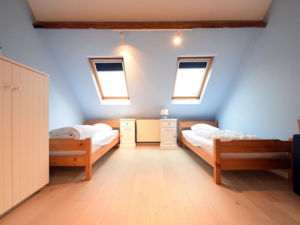 Beautifully Renovated House Centrally Located