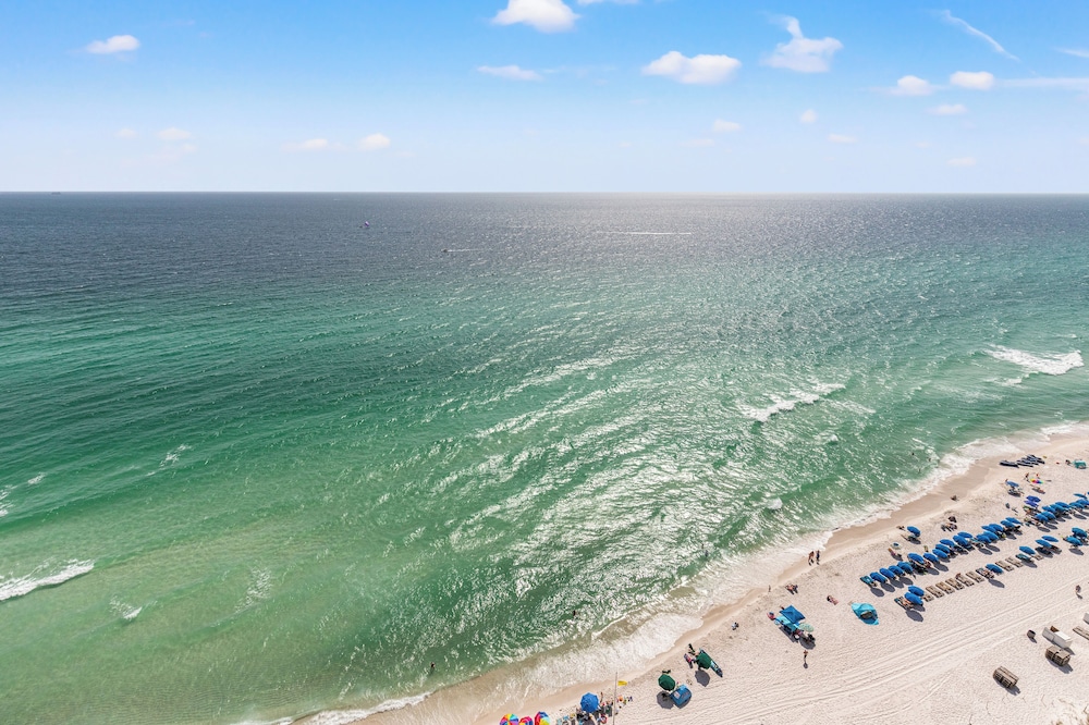 Treasure Island Unit 2011: Sunset Sands, 2 Bed/2 Bath Retreat Sleeps 8!