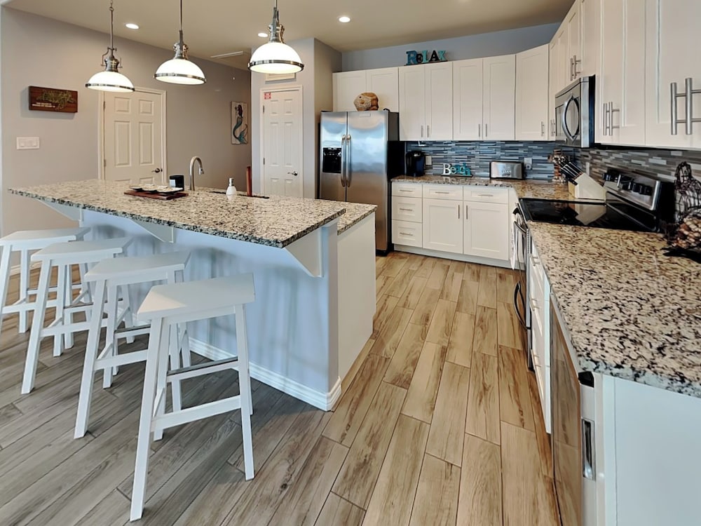 La Sirena by Silver Sands Vacation Rentals