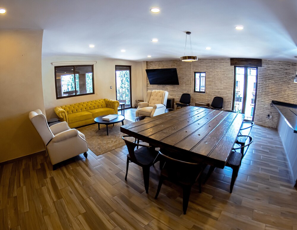 meeting & event spaces