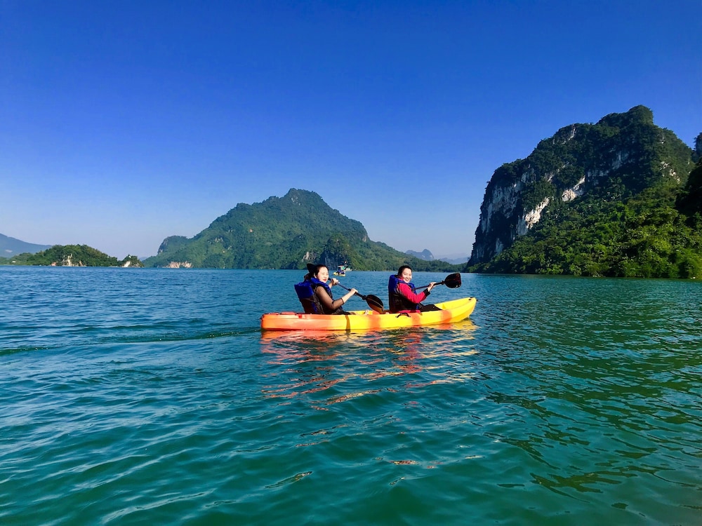 Mai Chau Hideaway Lake Resort 23