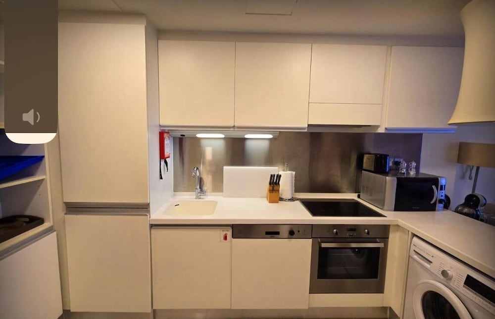 Holistay Luxury Homes, Down Town Direct Access Dubai Mall