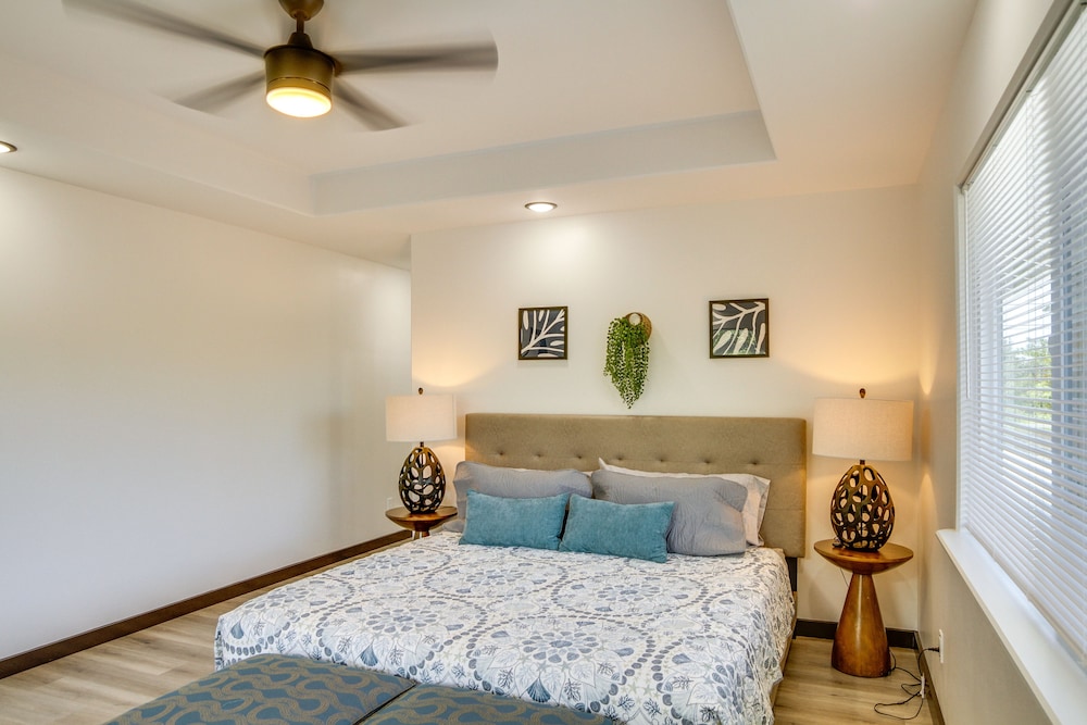 Keaau Getaway w/ Patio, 3 Mi to Shipman Beach!