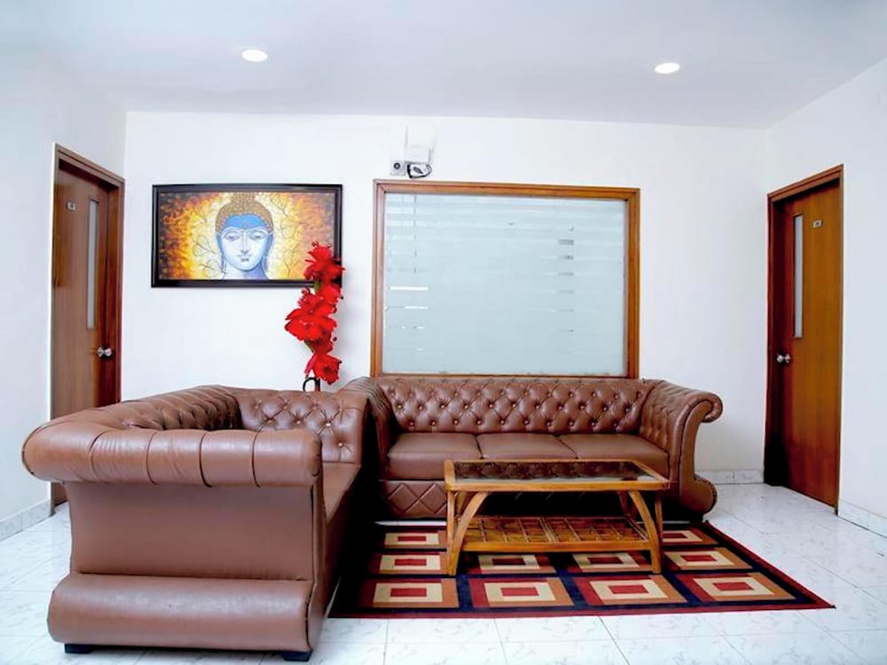 Room in Guest Room - Maplewood Guest House, Neeti Bagh, New Delhiit is a Boutiqu Guest House - Room 4