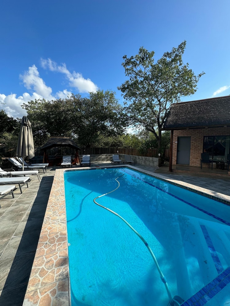 Pan African Safari Lodge