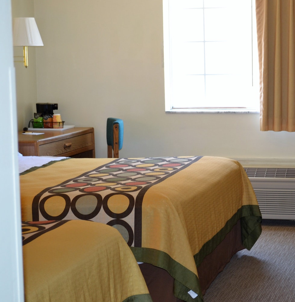 Brookshire Inn