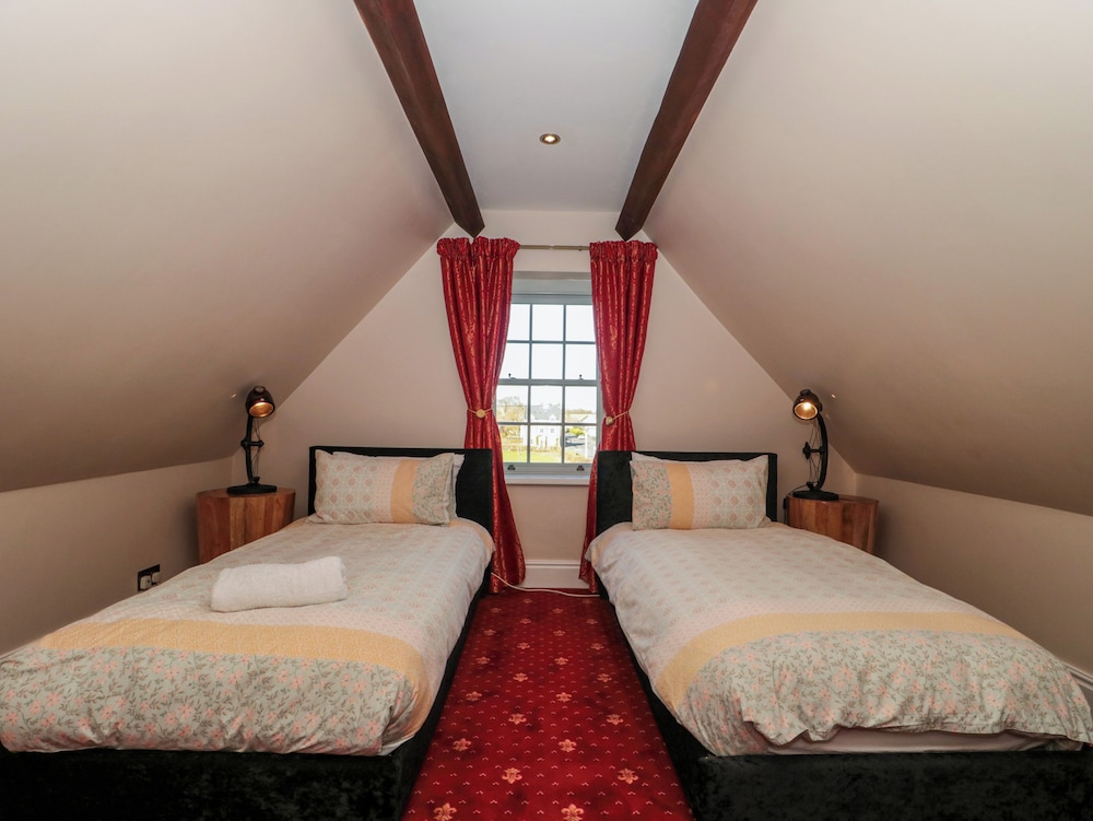 Royal Oak House