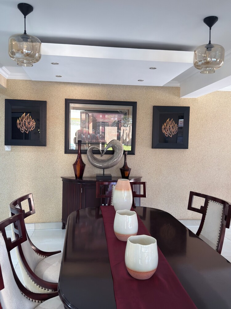 Escapade Lux Guesthouse