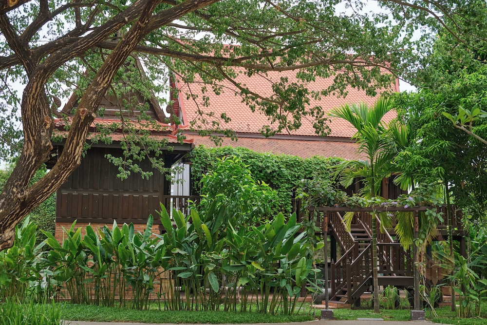 Phoum Chaufea Resort