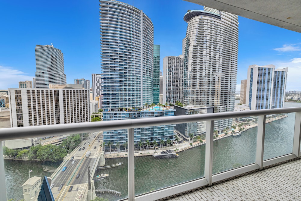 Icon Brickell