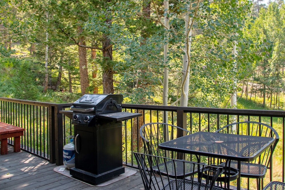 Adams Vacation At Windcliff 2 Bedroom Home by RedAwning - Property Image 1