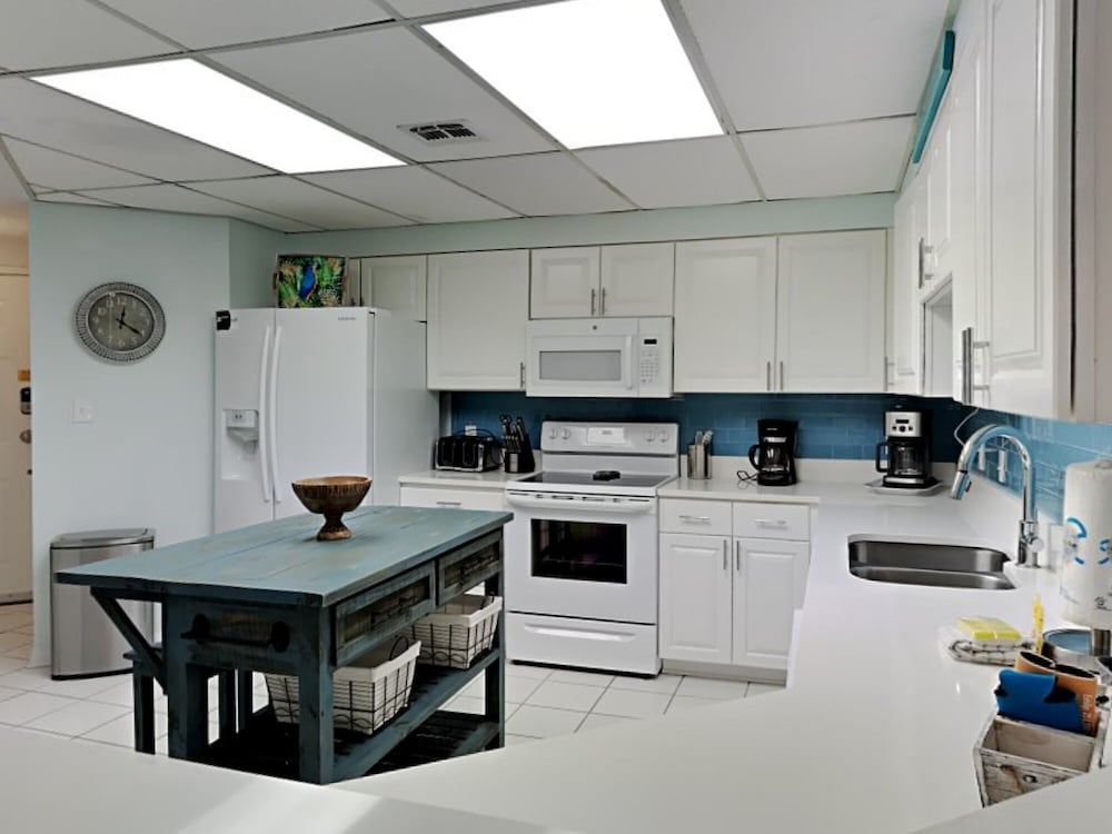The Palms of Orange Beach by Southern Vacation Rentals