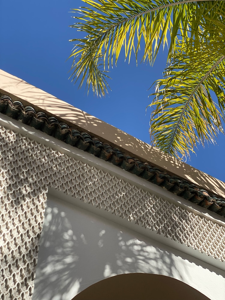Riad Akasia