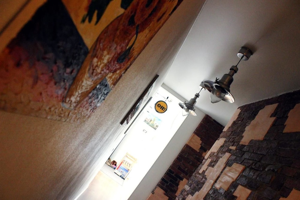 Online Hostel