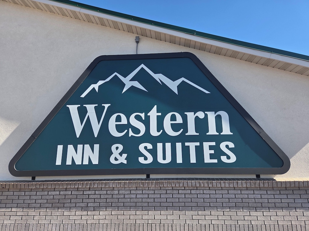 New Western Inn & Suites