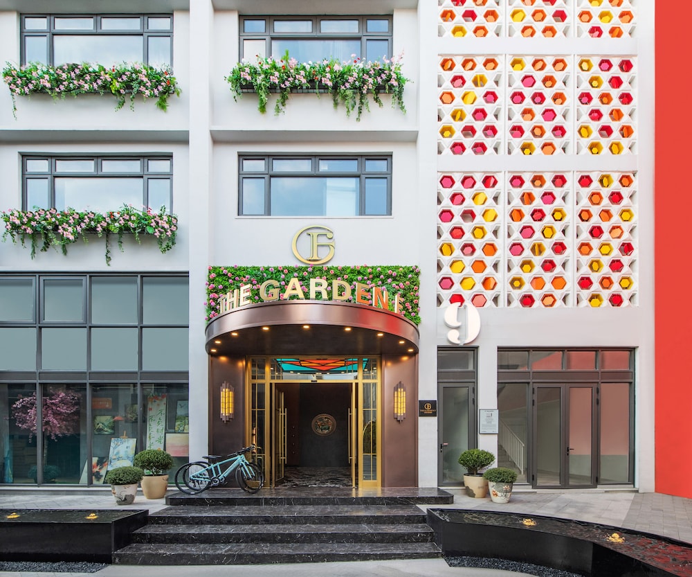 The Garden F