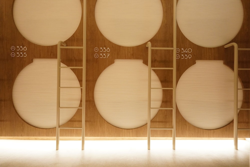 D.A.L Premium Capsule Hotel