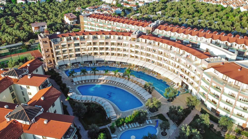 Hattusa Vacation Thermal Club Kazdaglari