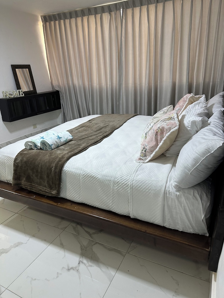 Onyx luxury rd