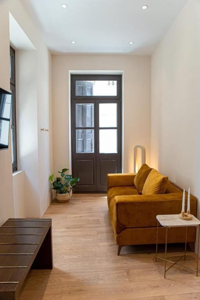 Epitome Suites