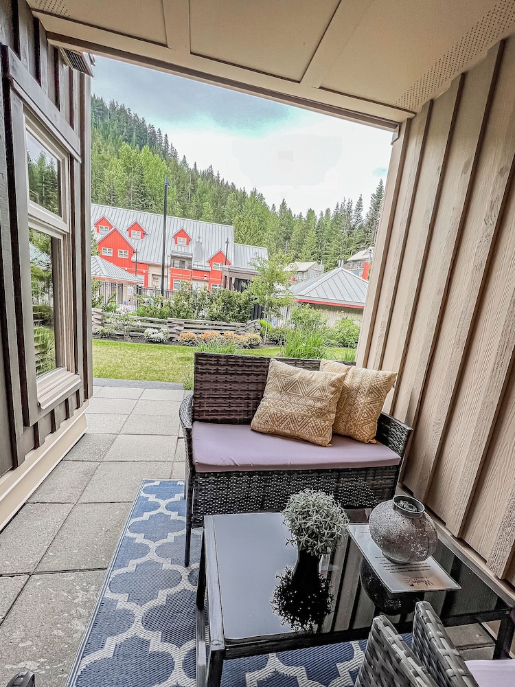 Whistler Vacation Club Lake Placid Lodge - 108