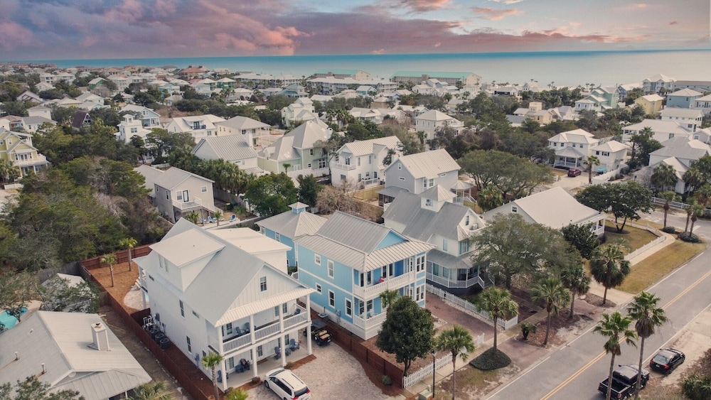 Blue Jay By Avantstay Spectacular Destin Oasis w/ Pool Walking Distance to Beach view 5