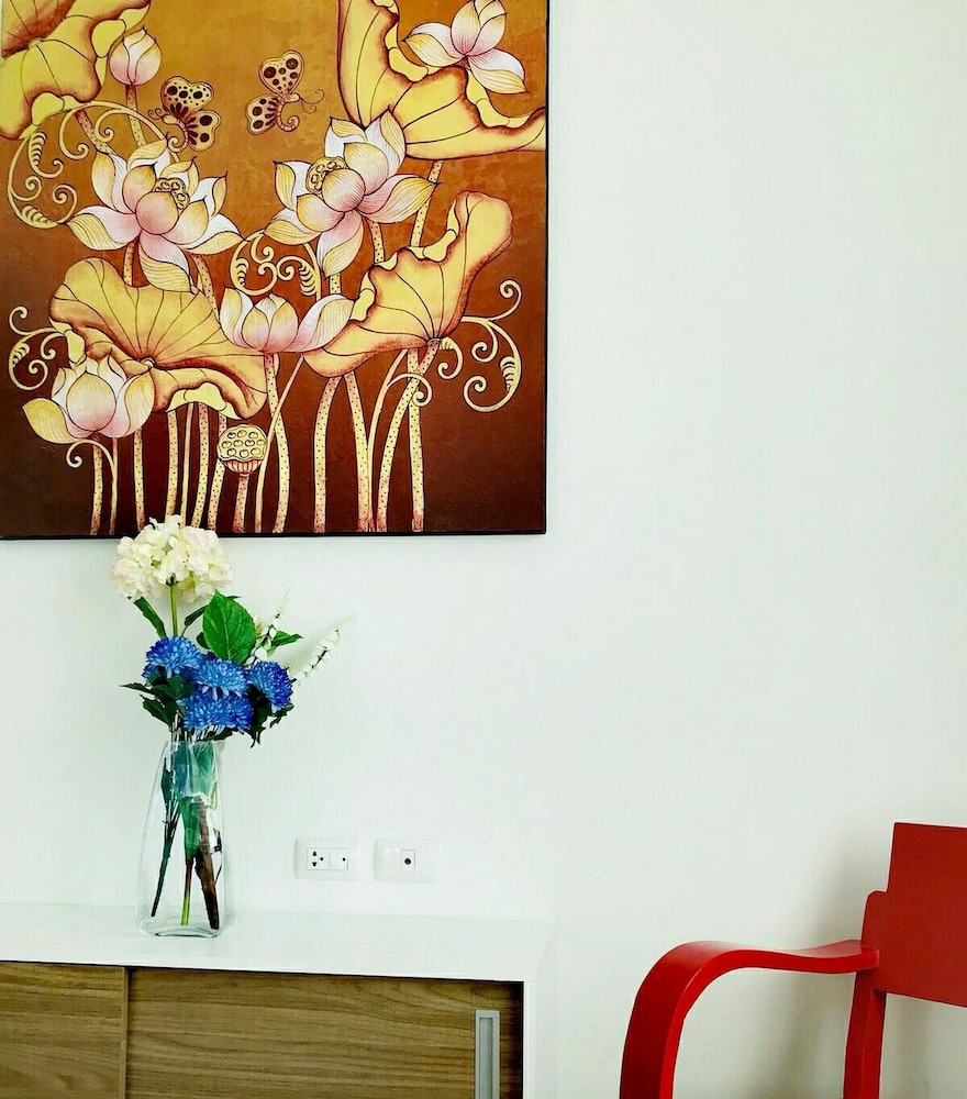 2BR Style Comfort2mins Walk to Chiang Mai Fest