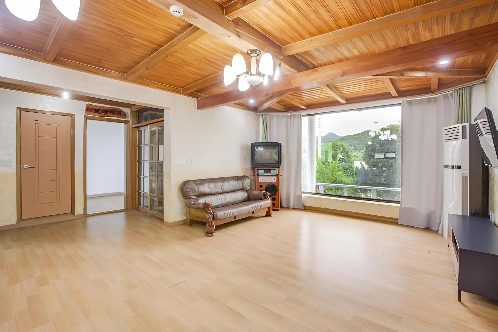 Yangpyeong Moegaram Pension