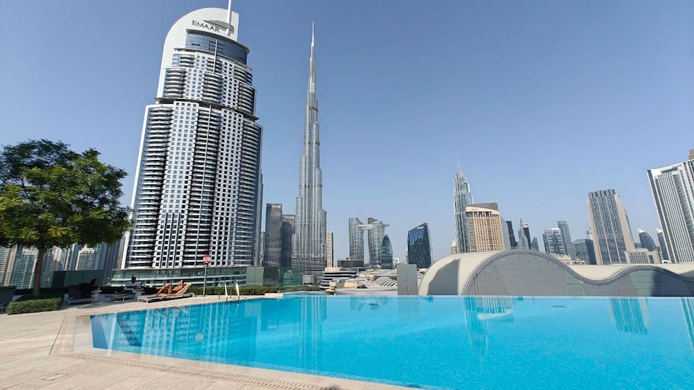 Gorgeous 1 Bedroom in Boulevard Point With City Views
