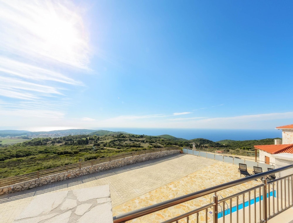 Sunset Vista Villas Classic II