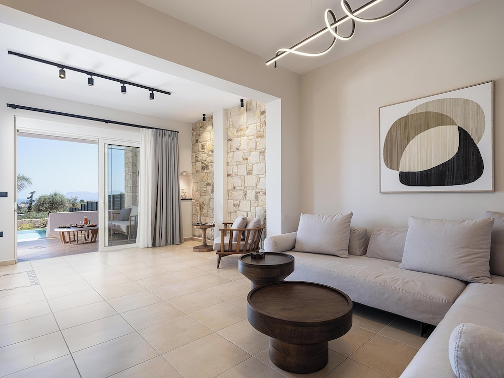 Kymélia Luxury Residences With Sea View