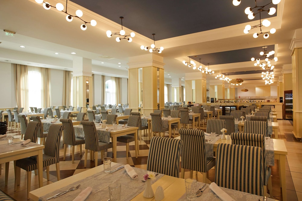 Dreams Sunny Beach Resort & Spa Premium All Inclusive